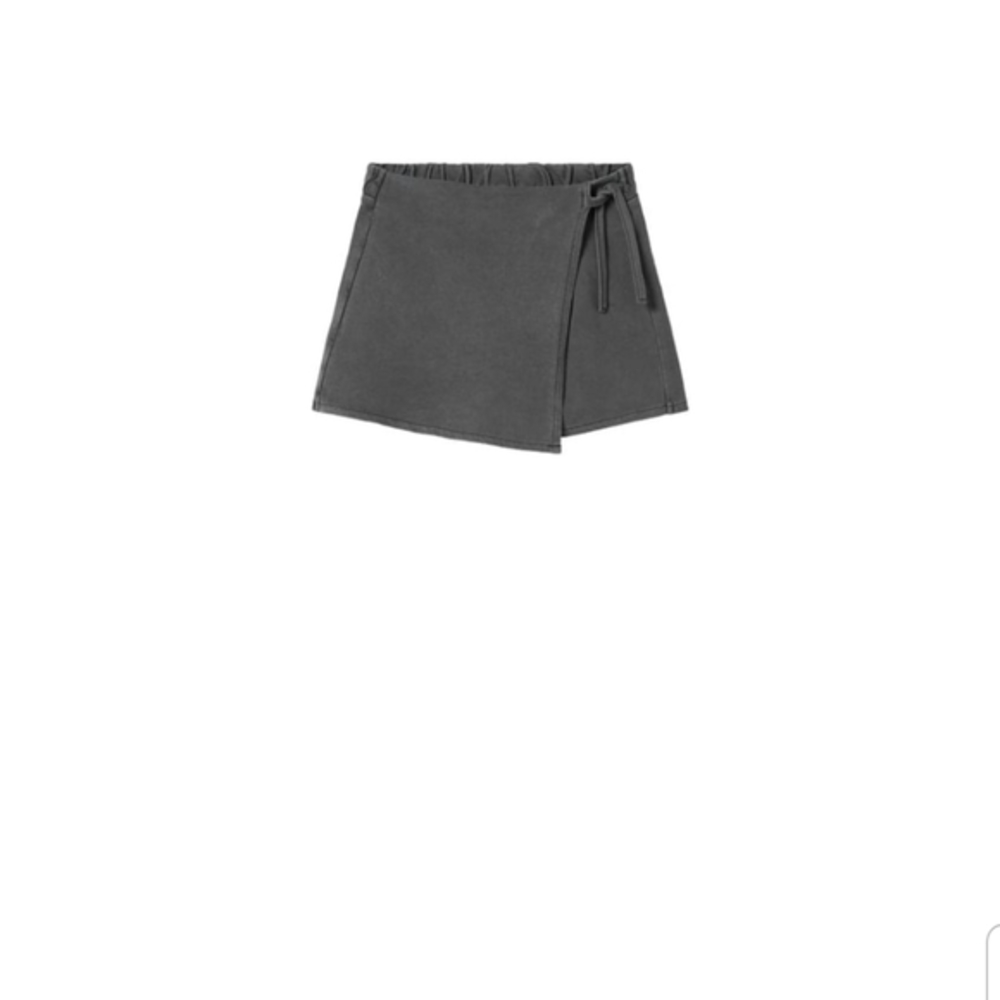 Zara skort size 13-14